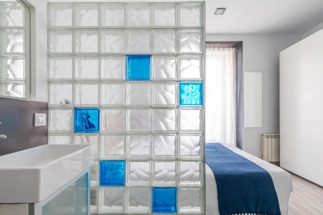 Spacious Flat Puerta Del Sol Madrid Exterior photo