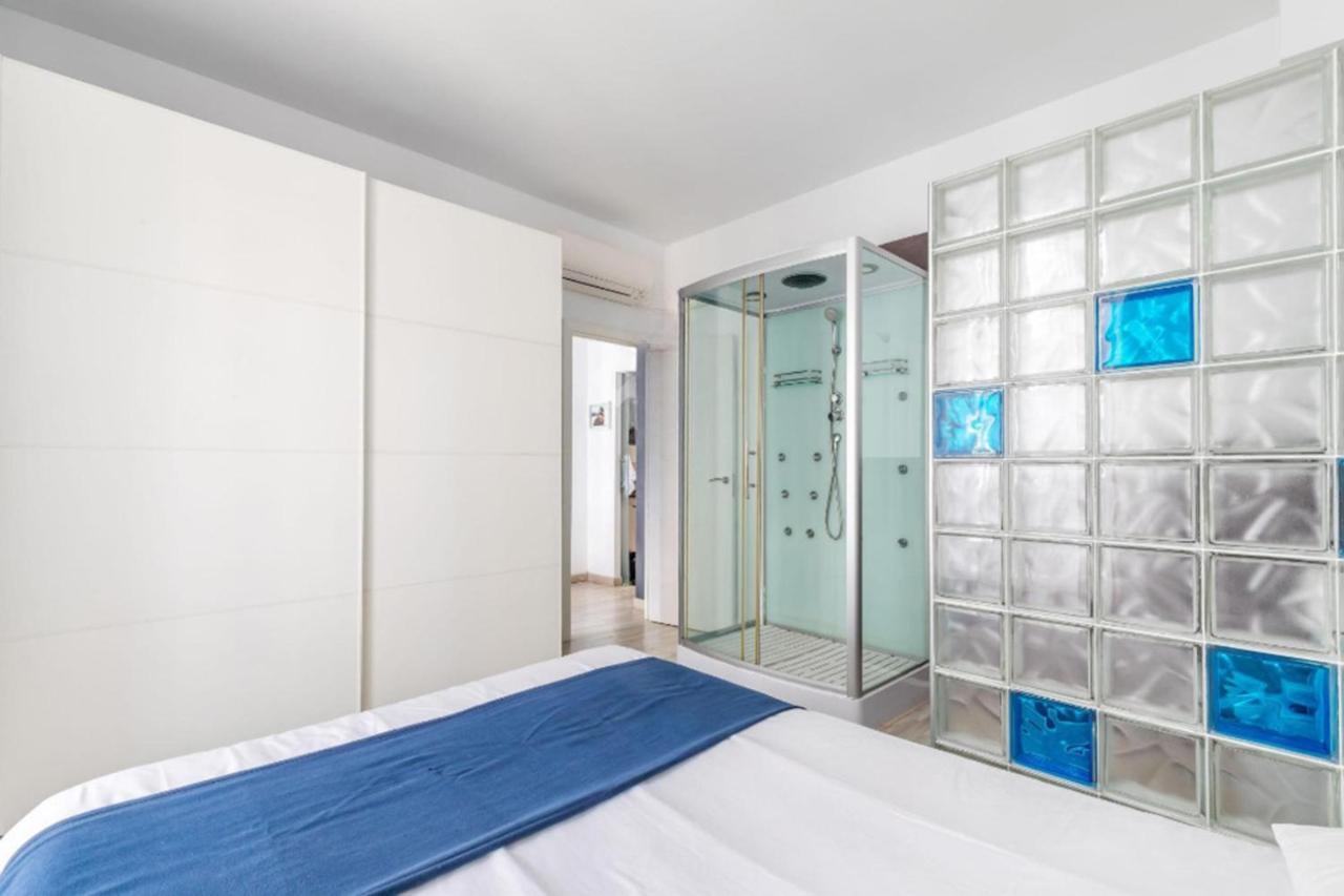 Spacious Flat Puerta Del Sol Madrid Exterior photo